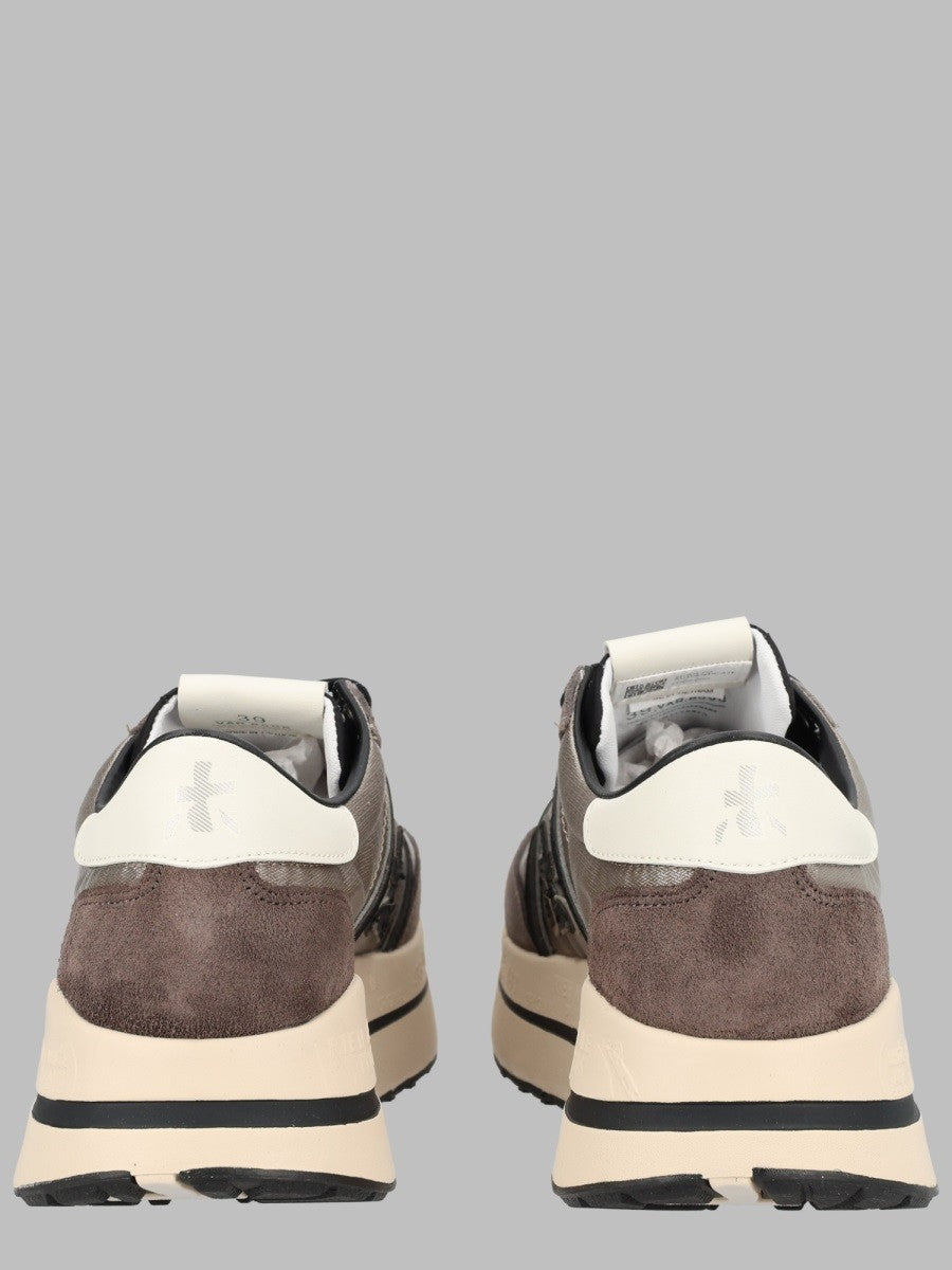Sneaker "Bethcoin"