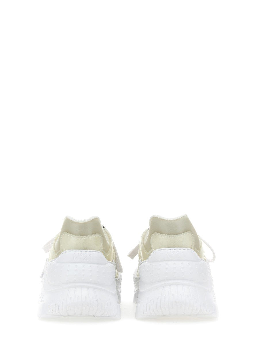 SNEAKER BILLY