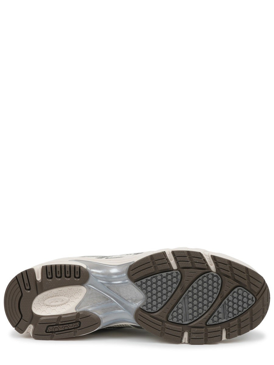 حذاء رياضي "GEL-DS TRAINER 14"