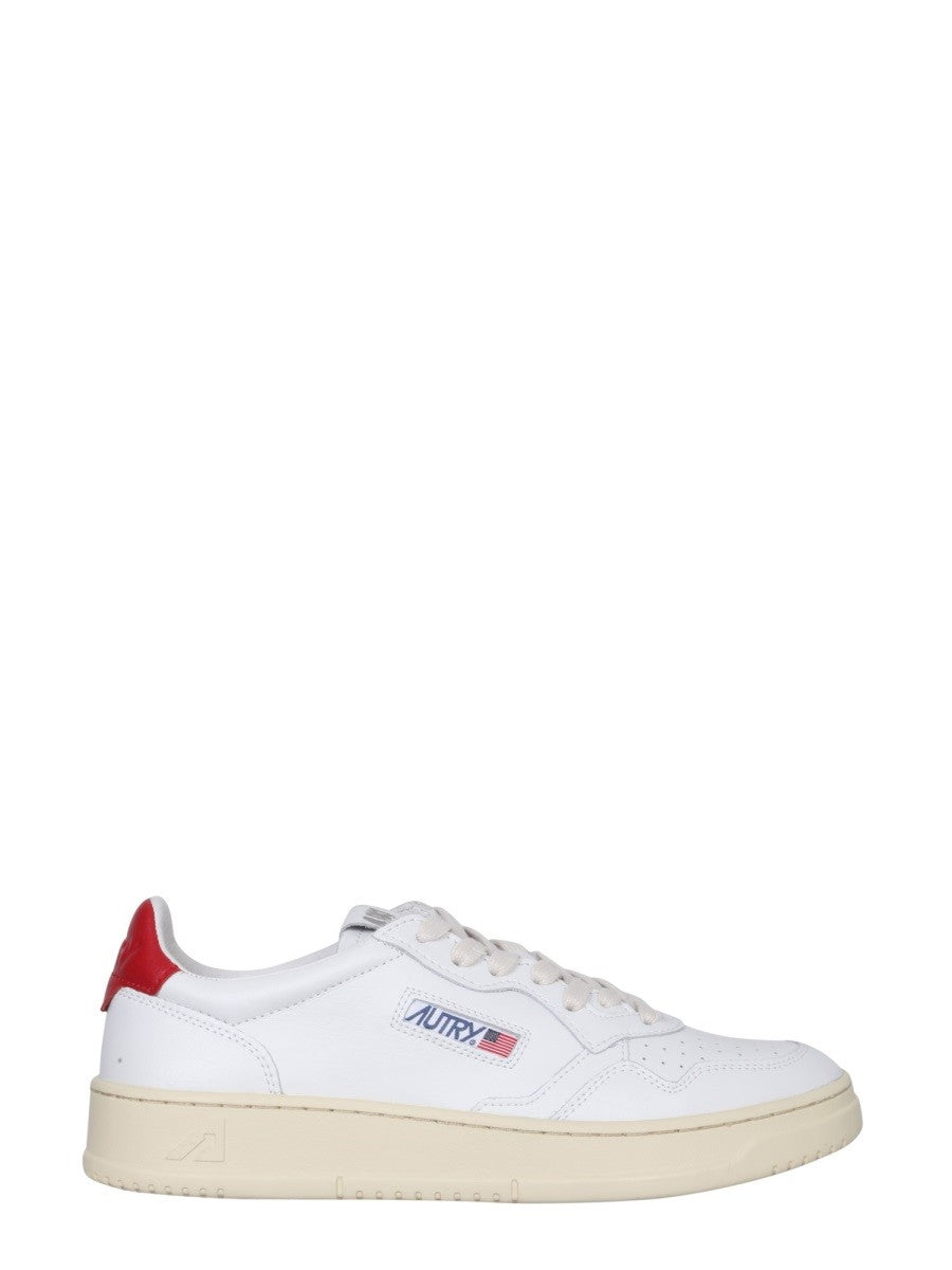 SNEAKER "MEDALIST LOW"