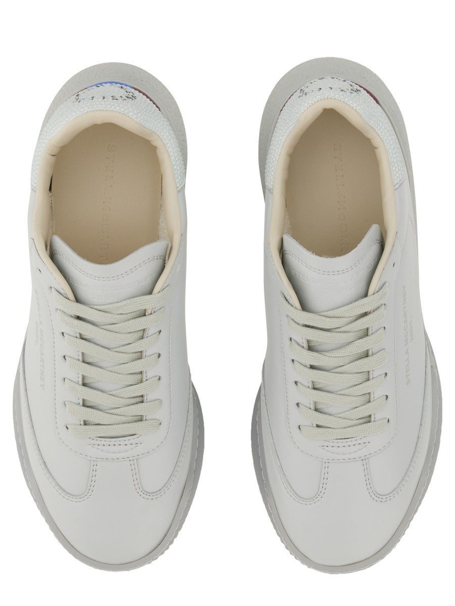 SNEAKER LOOP