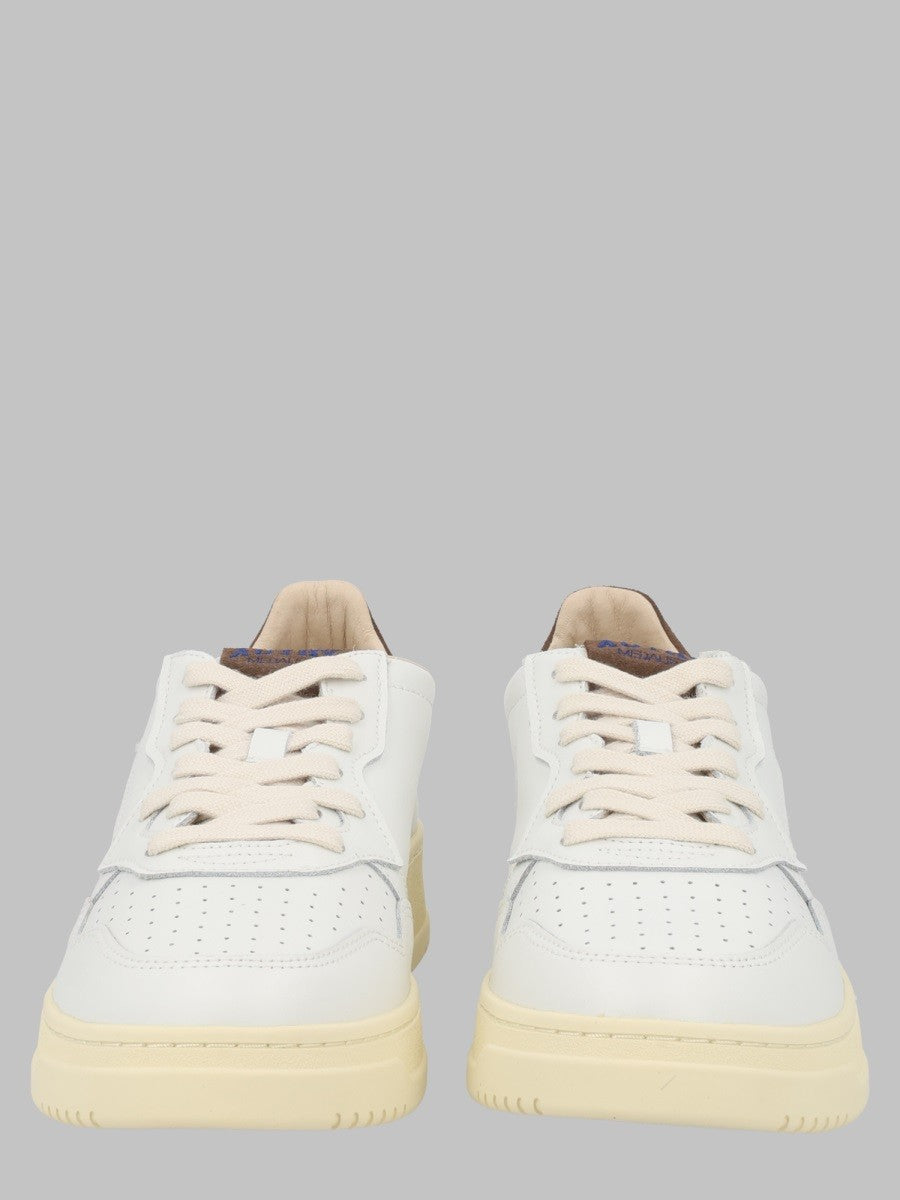 SNEAKER "MEDALIST LOW"