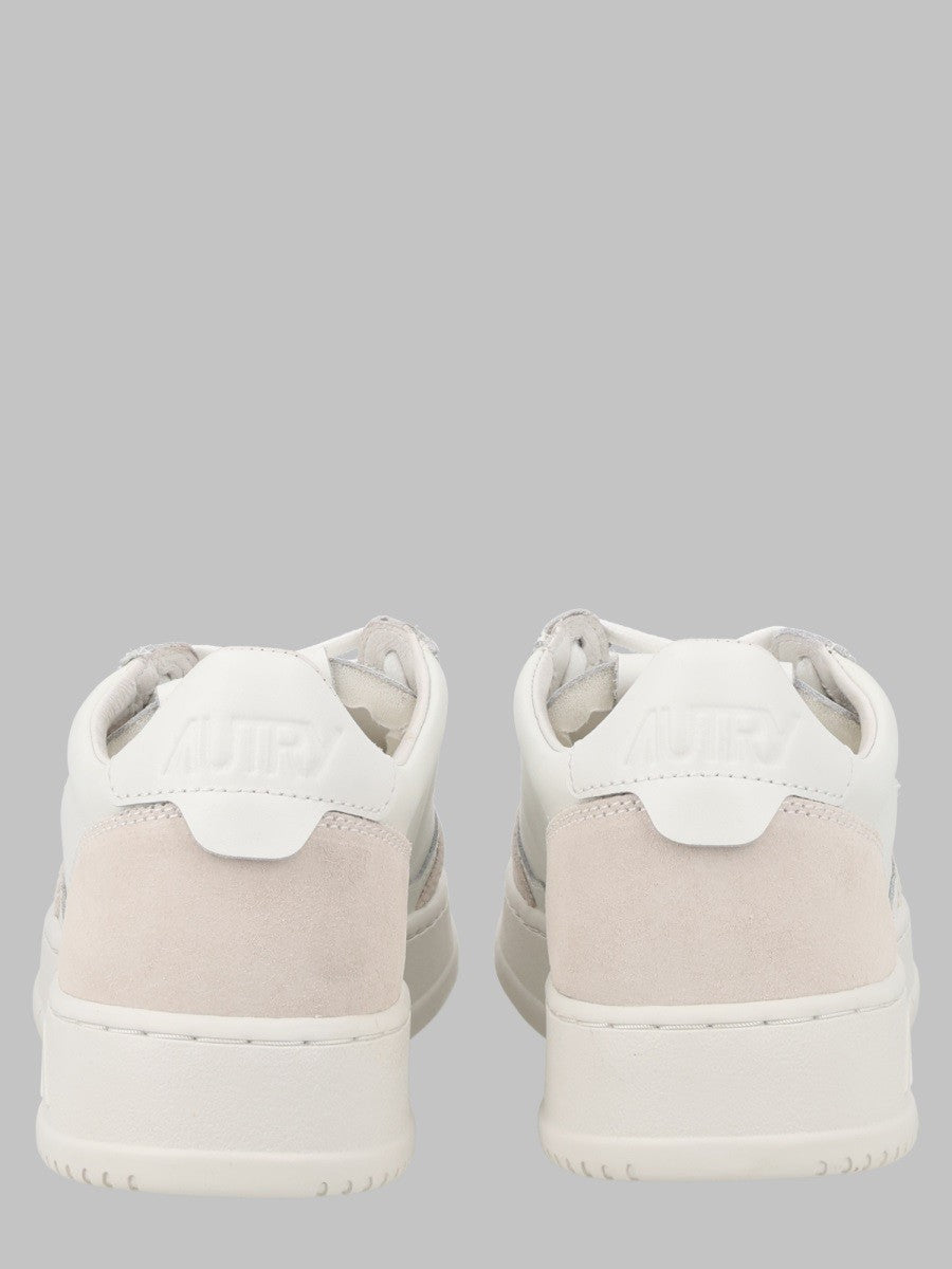 SNEAKER "MEDALIST LOW"