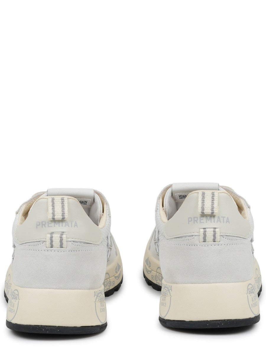 SNEAKER "NOUS"