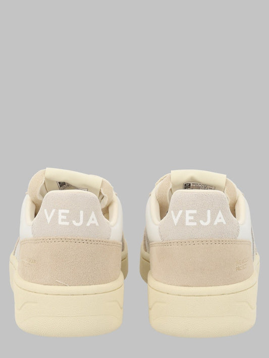 SNEAKER "V-82"