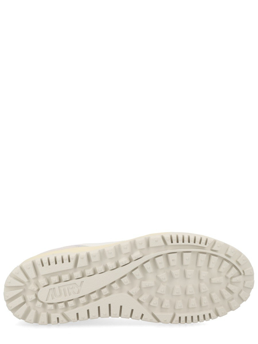 حذاء رياضي "WILDPACE LOW"