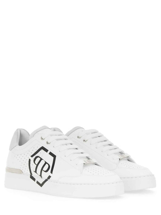 SNEAKER WITH LOGO