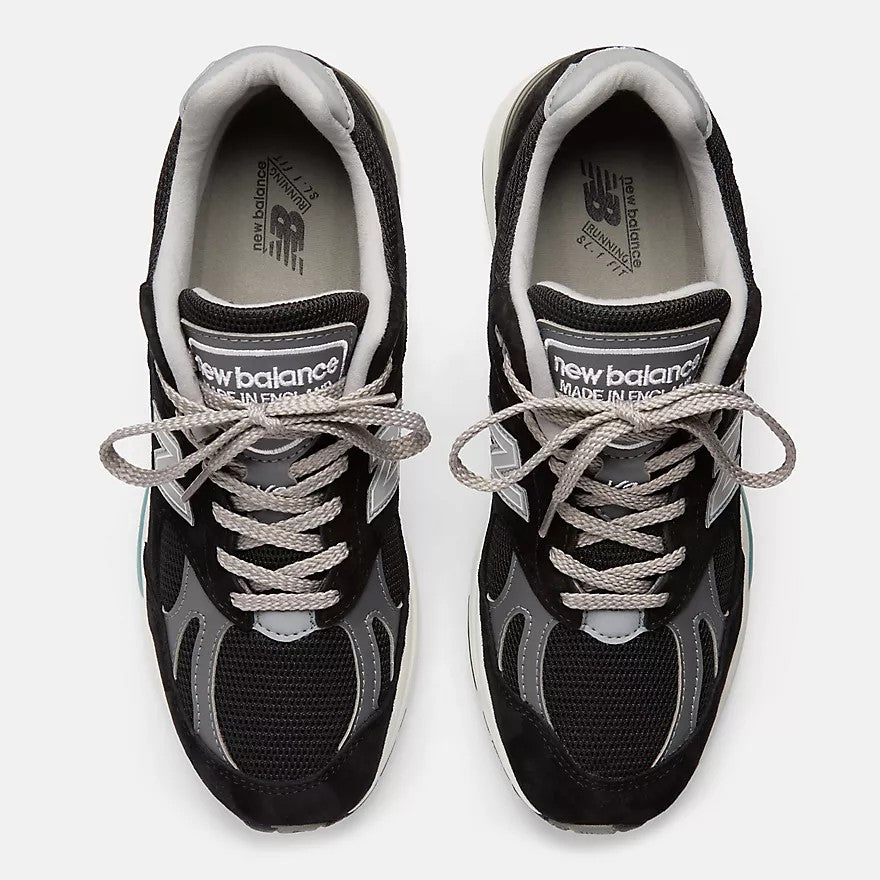 Sneakers U991BK2