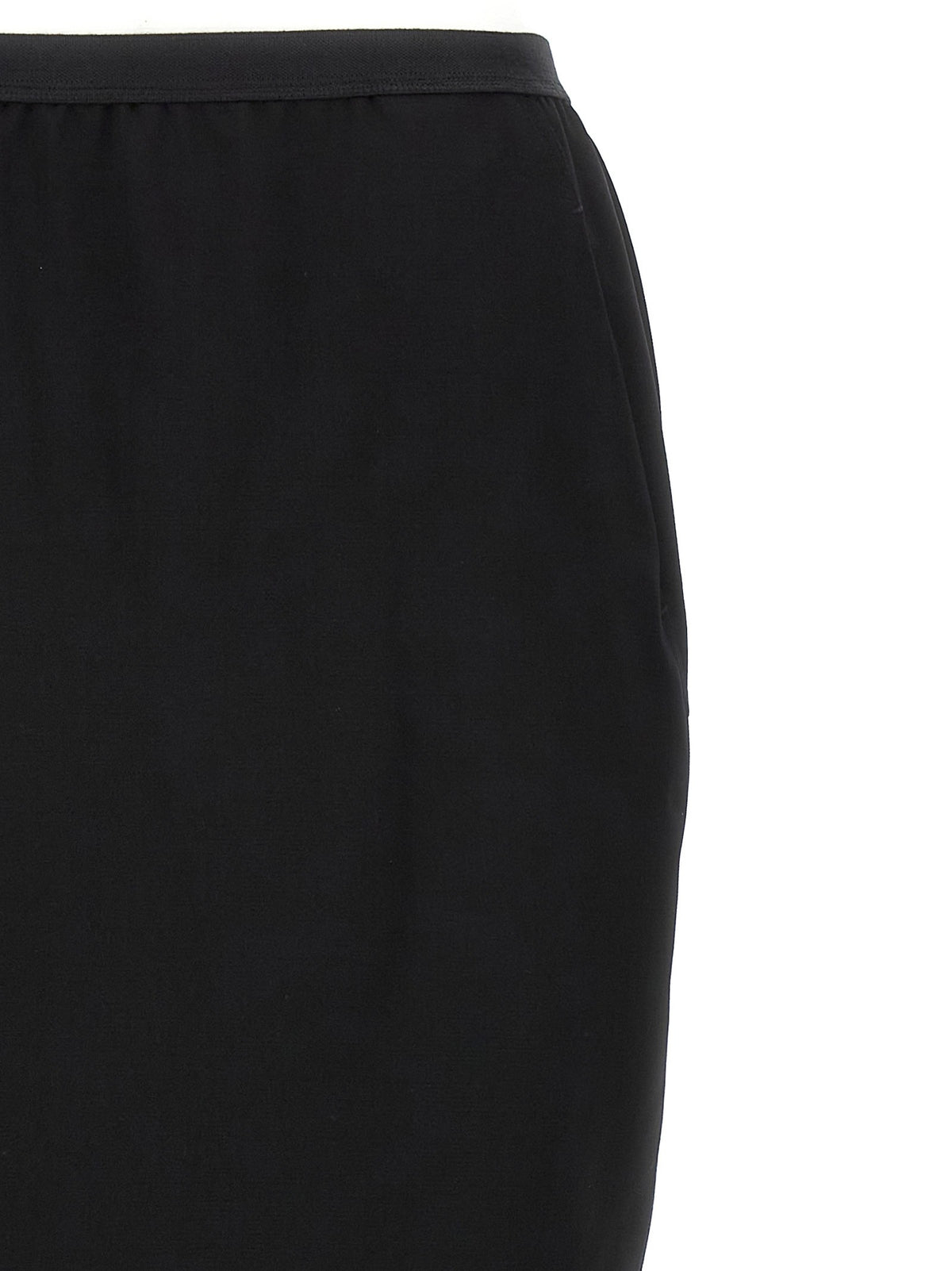 'Soft Pillar Long' skirt