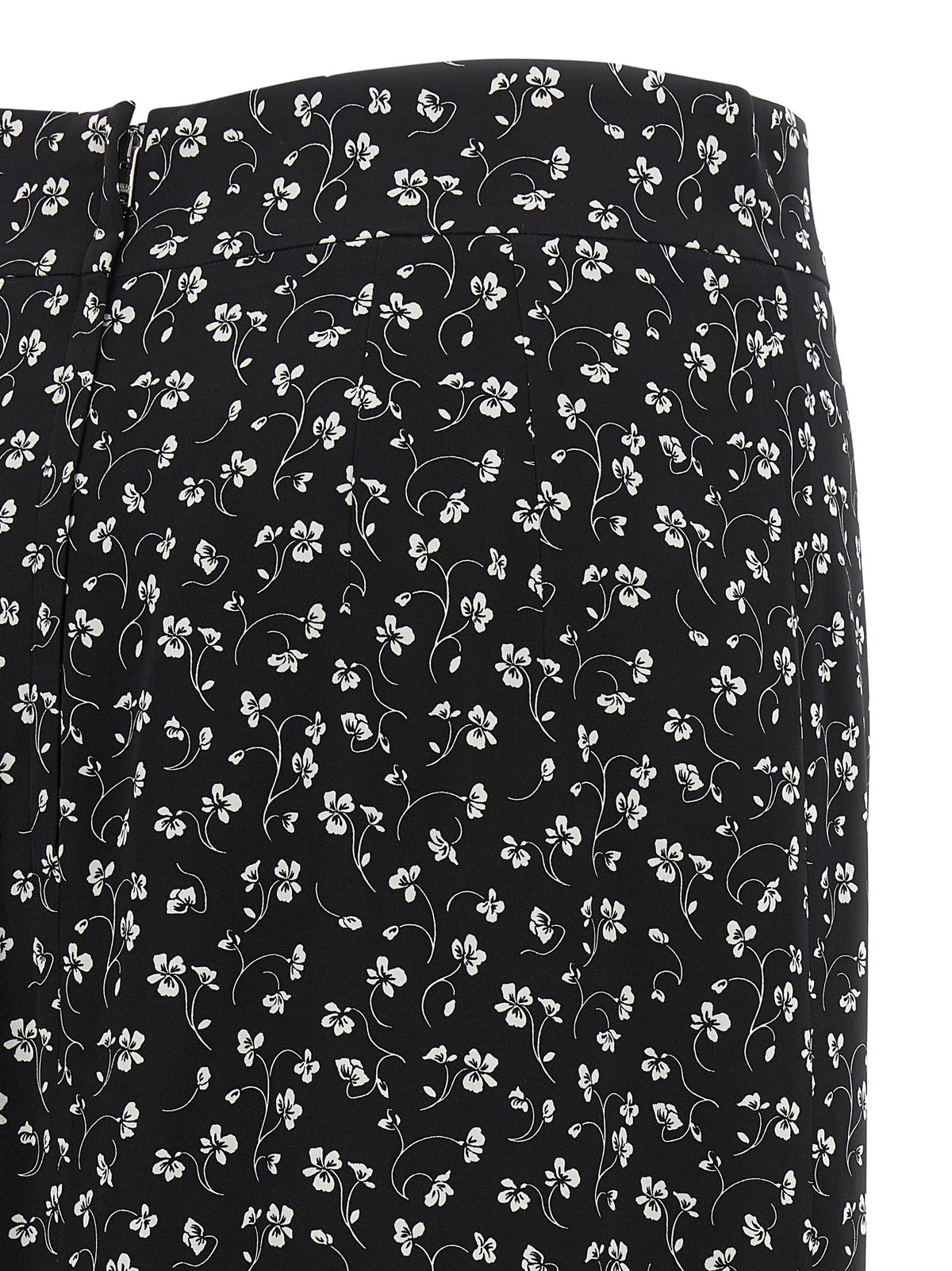 Straight skirt