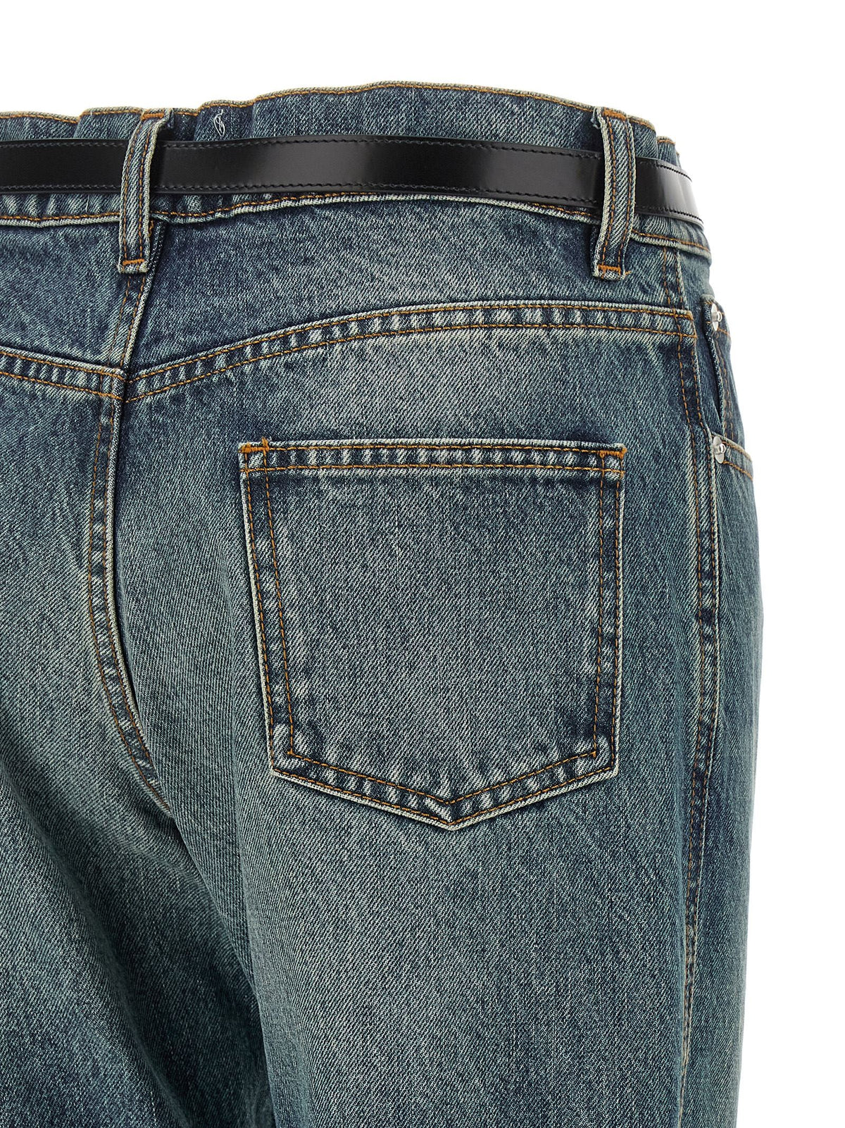 'Suspended' jeans