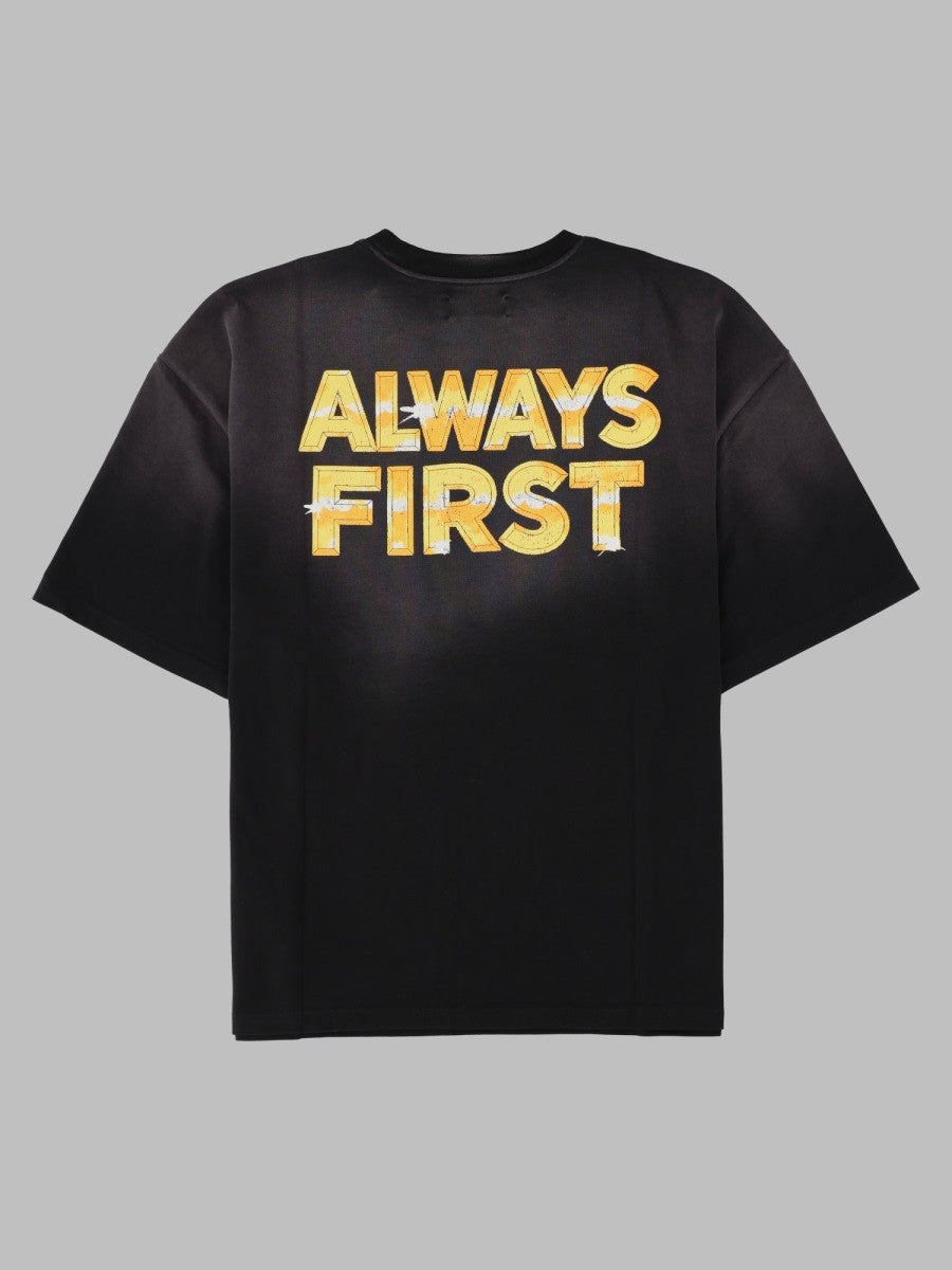 T-Shirt Con Logo e Stampa