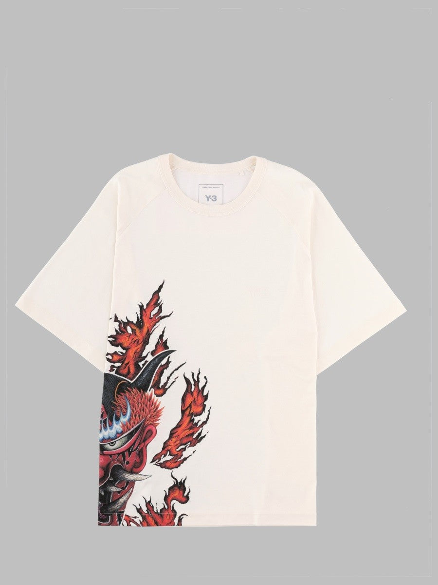 T-SHIRT CON STAMPA