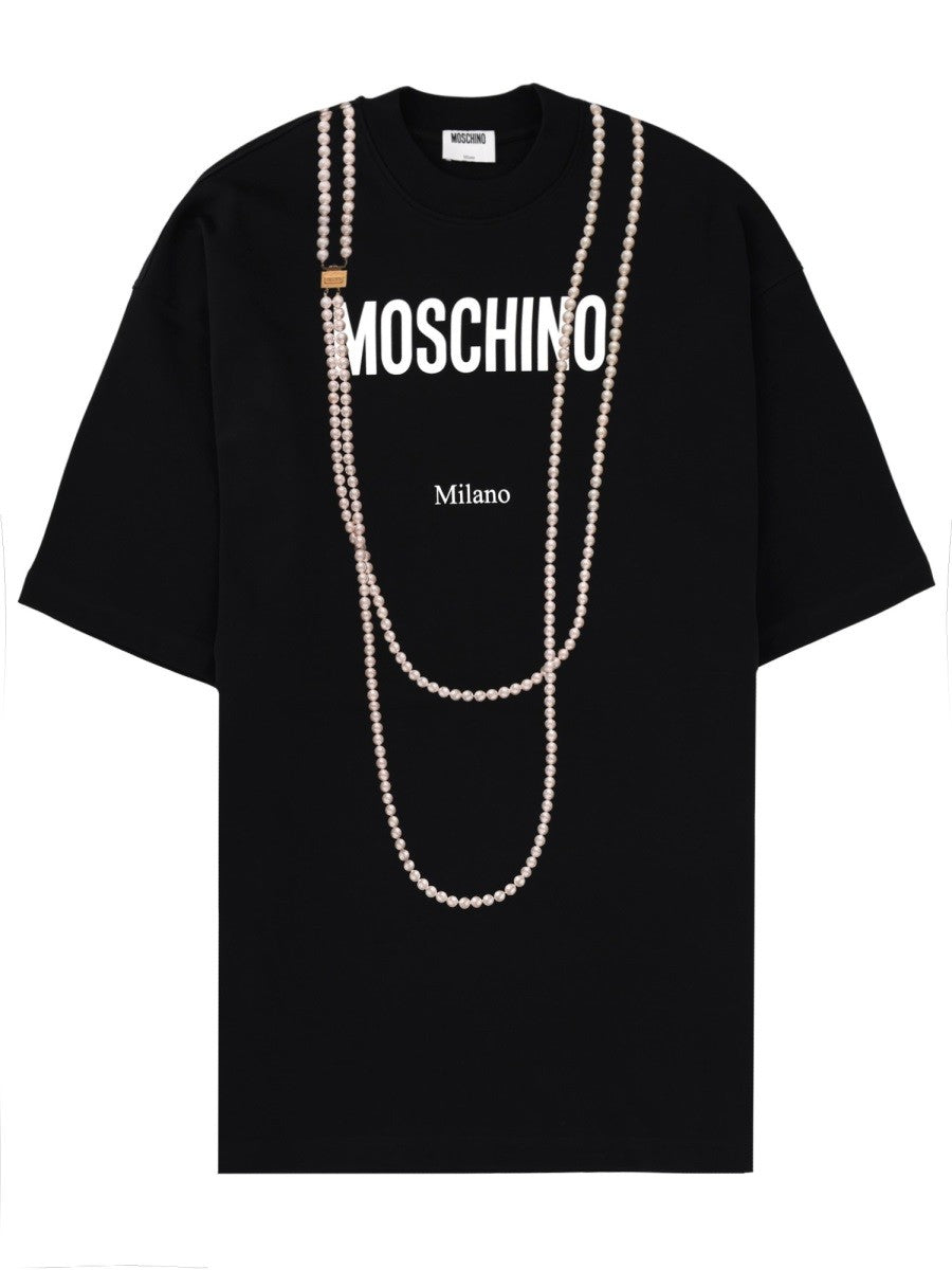 T-SHIRT WITH LOGO