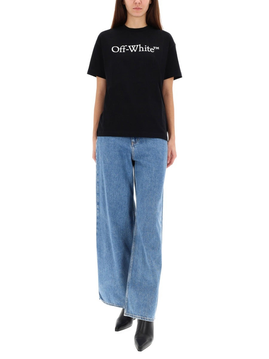 T-SHIRT WITH LOGO