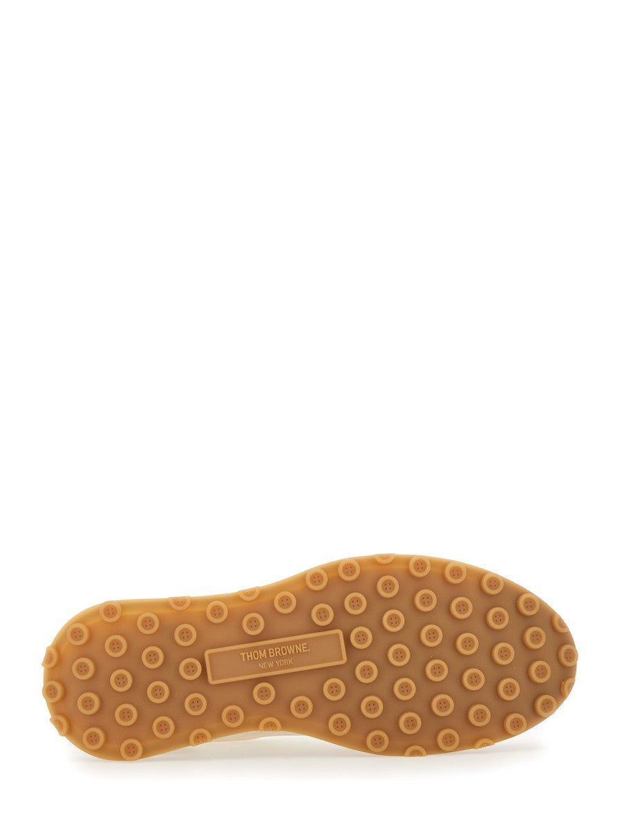 TECH RUNNER SNEAKER