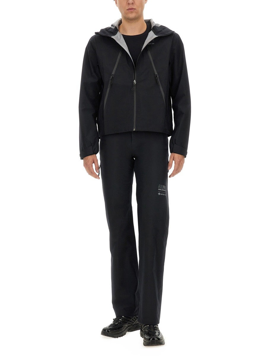 TECHNICAL FABRIC TOP