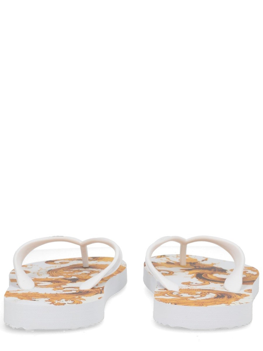 THONG SANDAL WITH LOGO