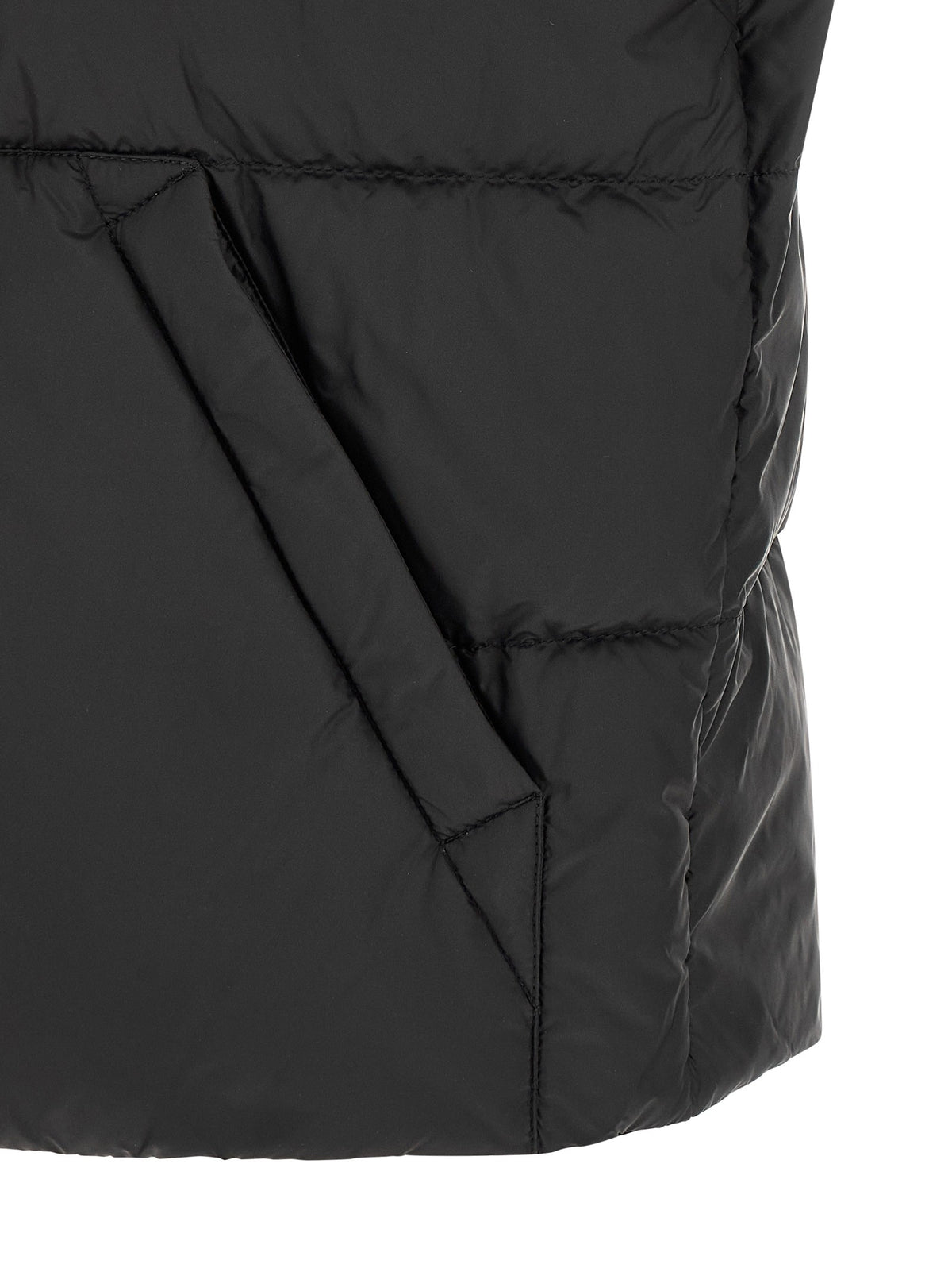 'Tuquerouye' vest