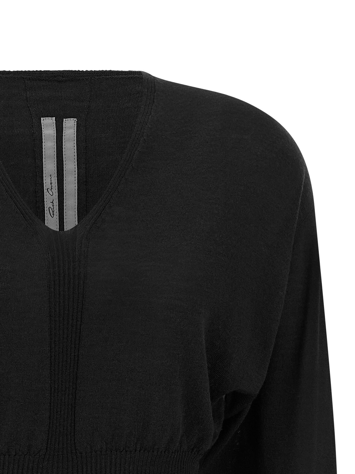 'V Cropped' top