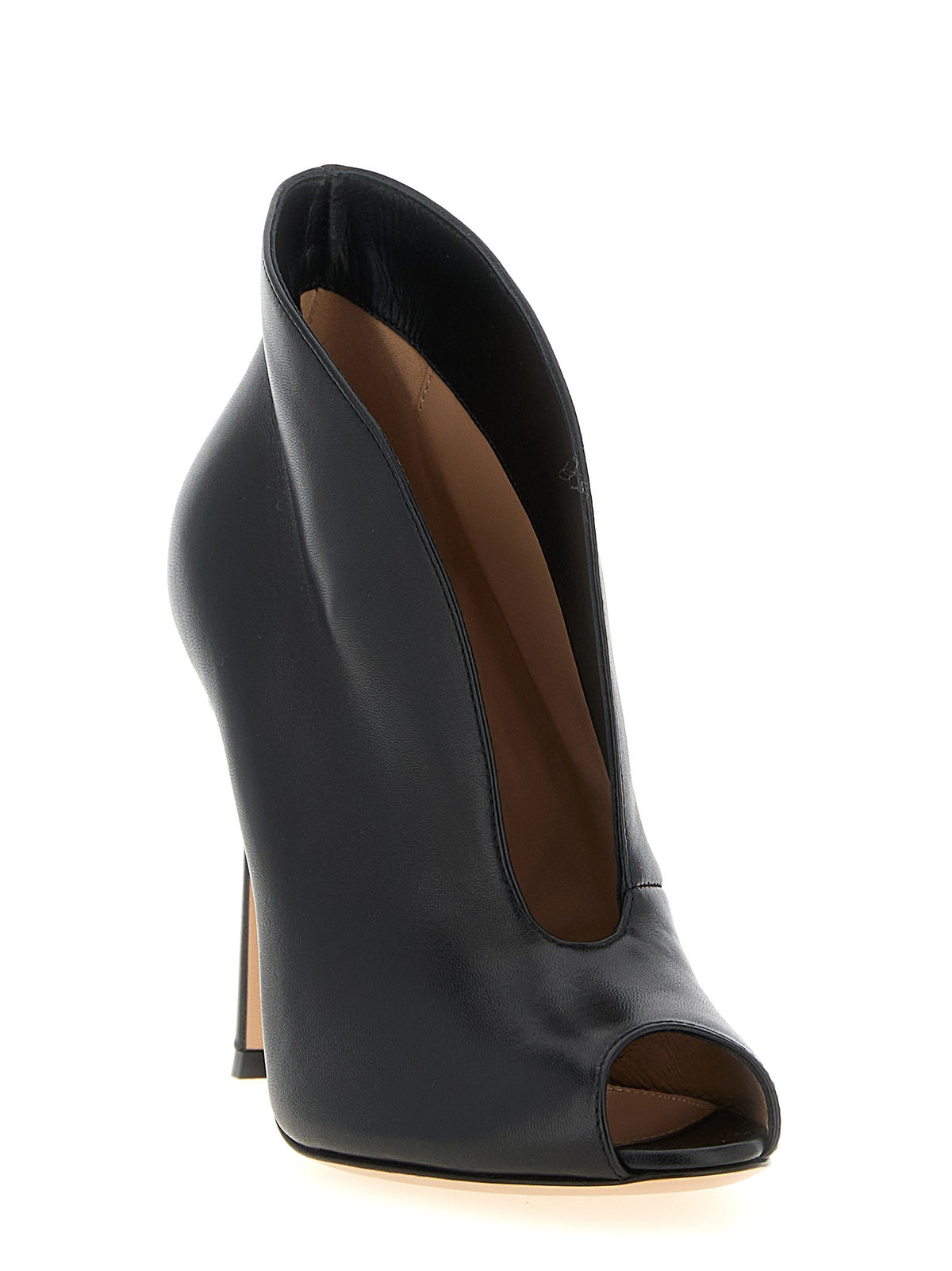 'Vamp' ankle boots