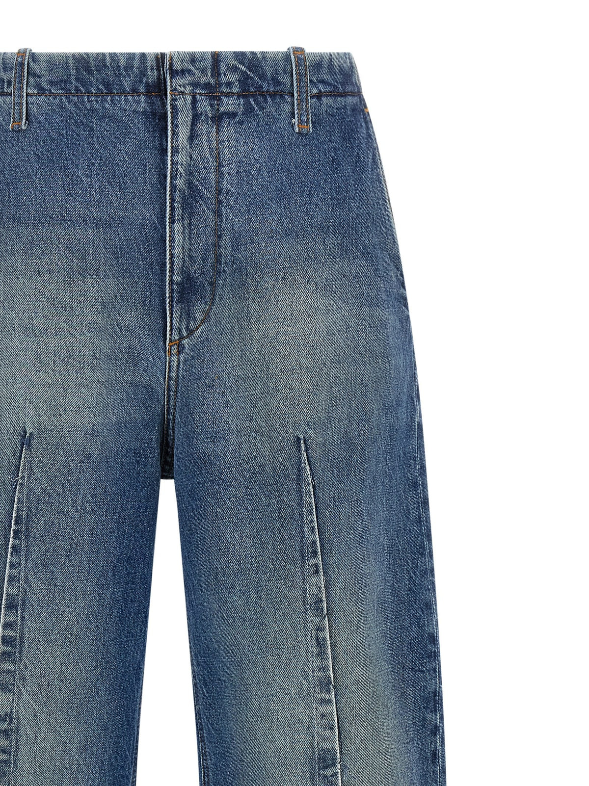 Vertical pinch jeans