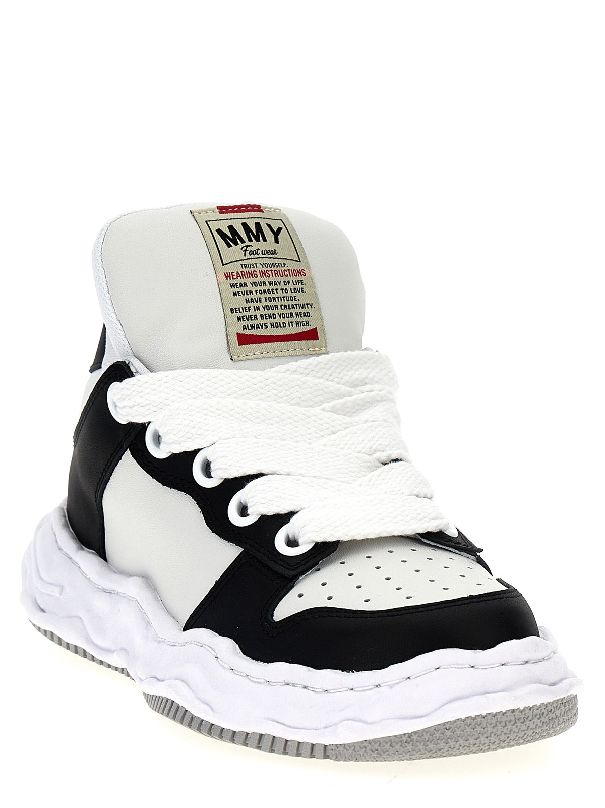 'Wayne' sneakers