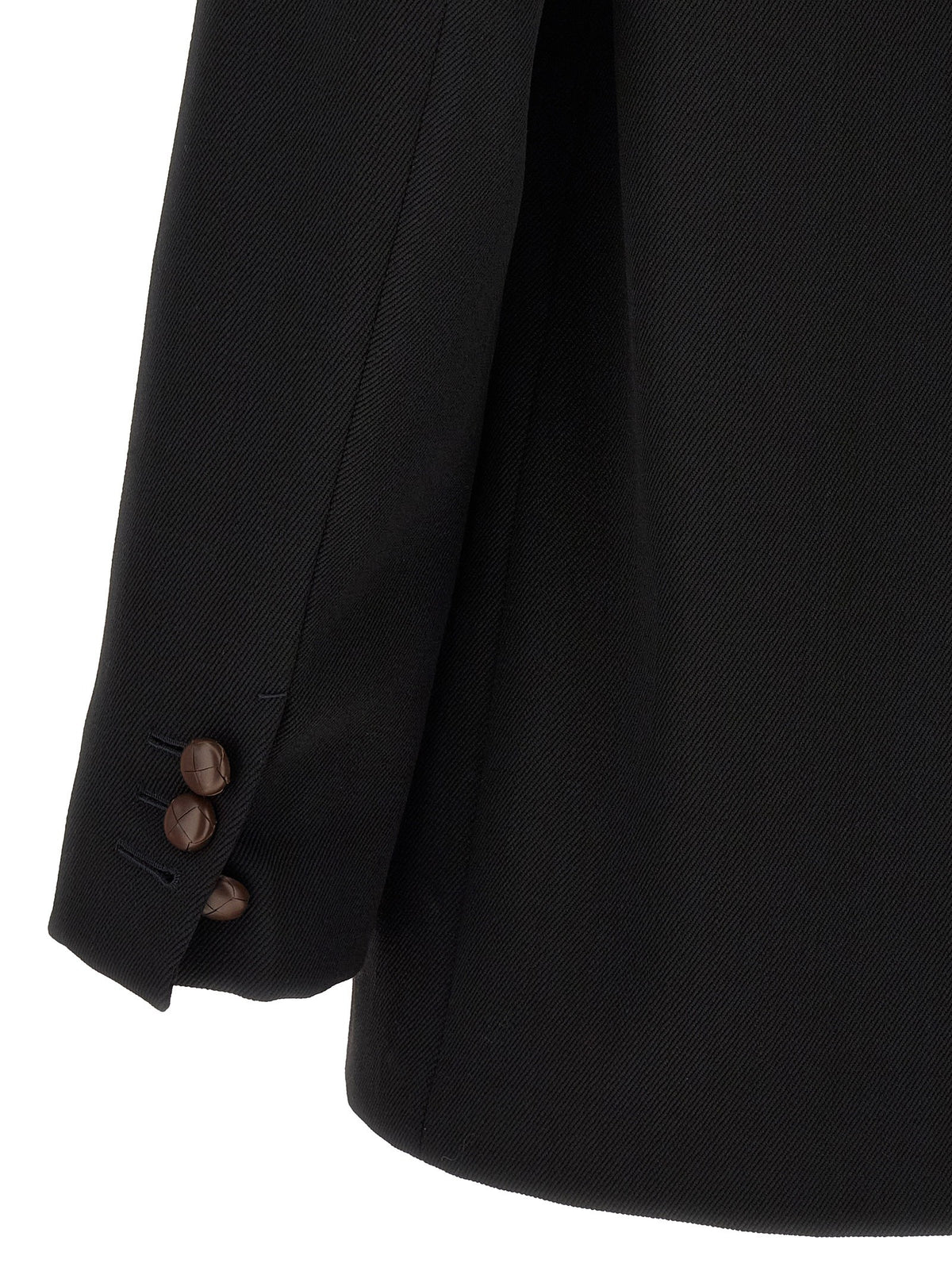 Wool blazer with buttons