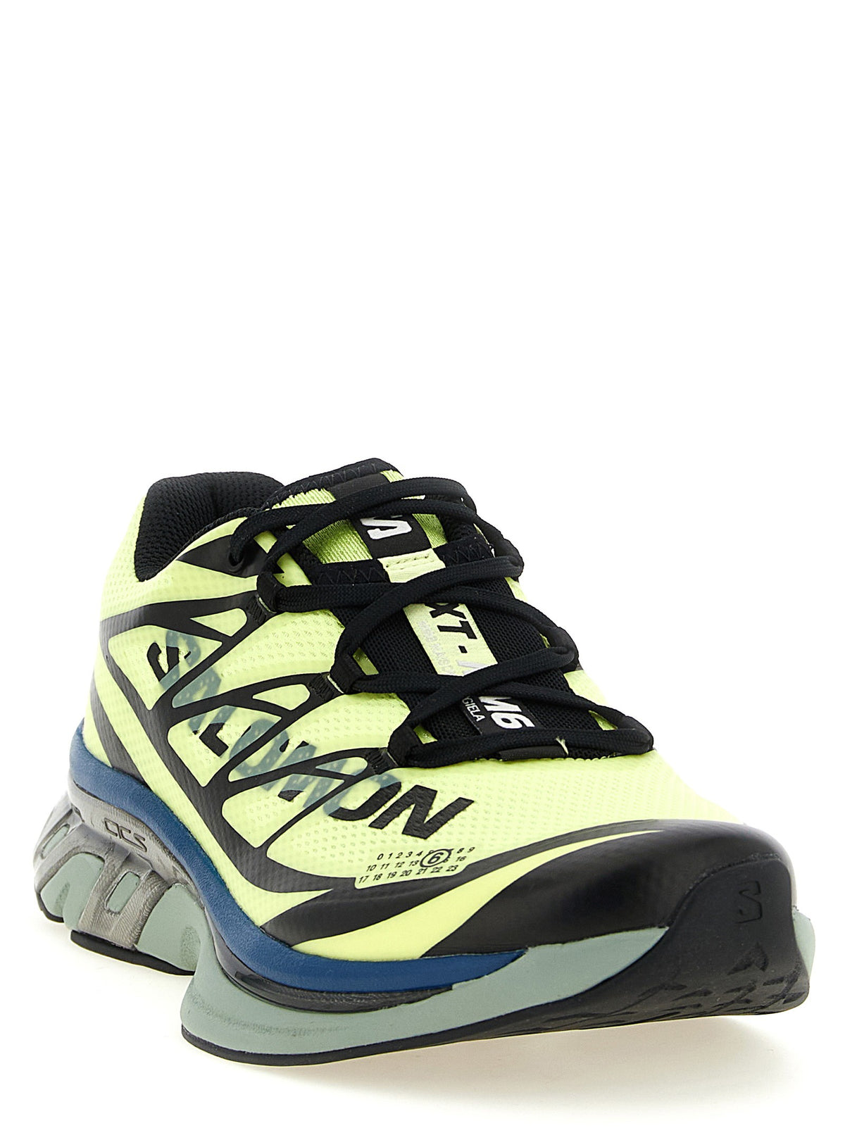 أحذية رياضية "XT" من MM6 Maison Margiela x Salomon