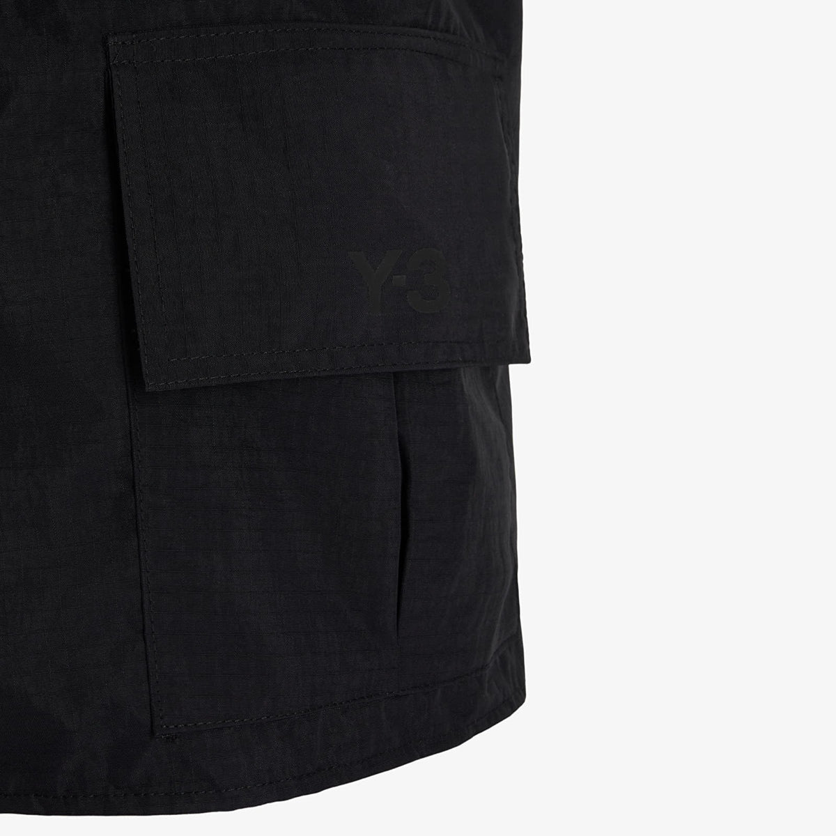 Y-3 يوتل بغطاء رأس أسود