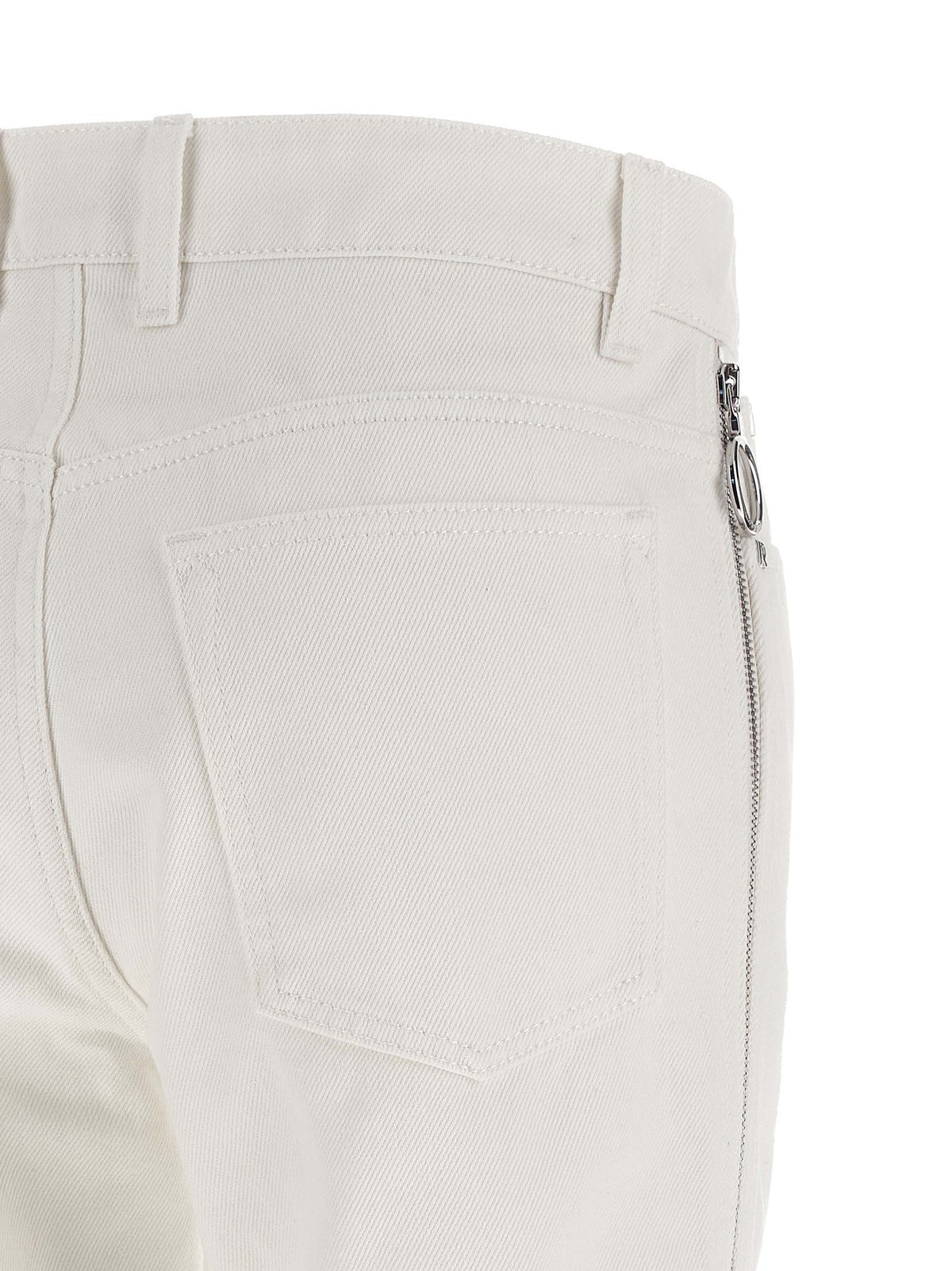 Zip jeans