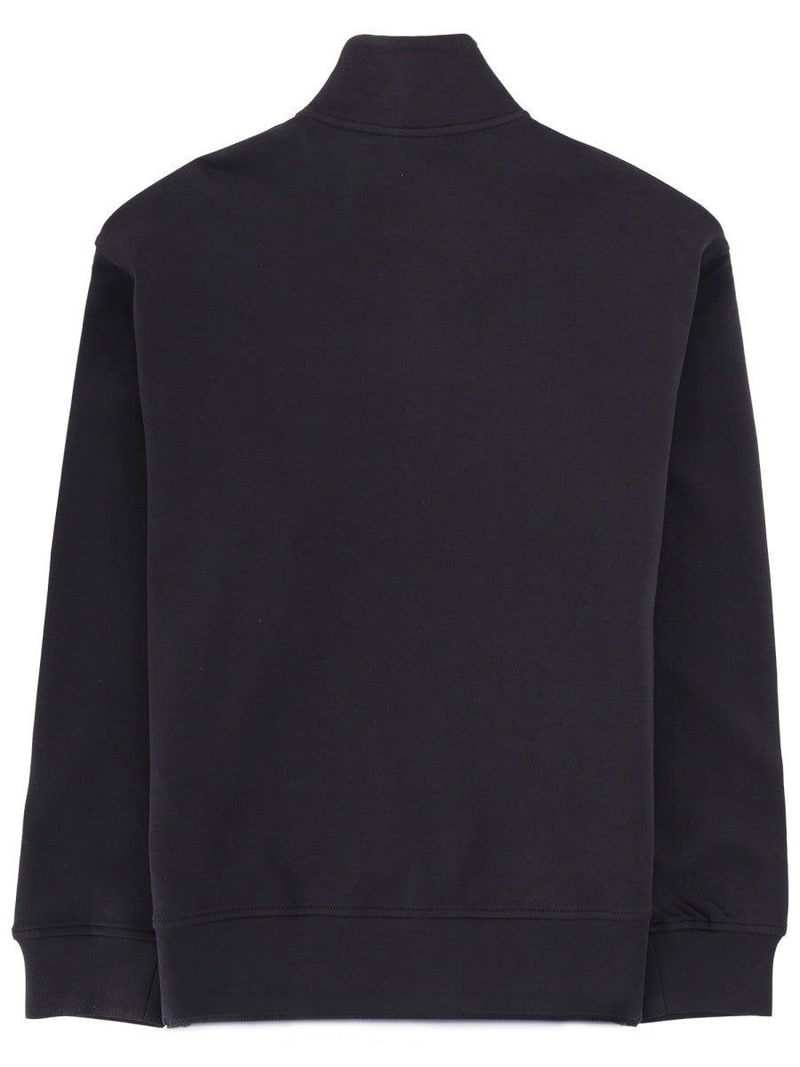 ZIP SWEATSHIRT.