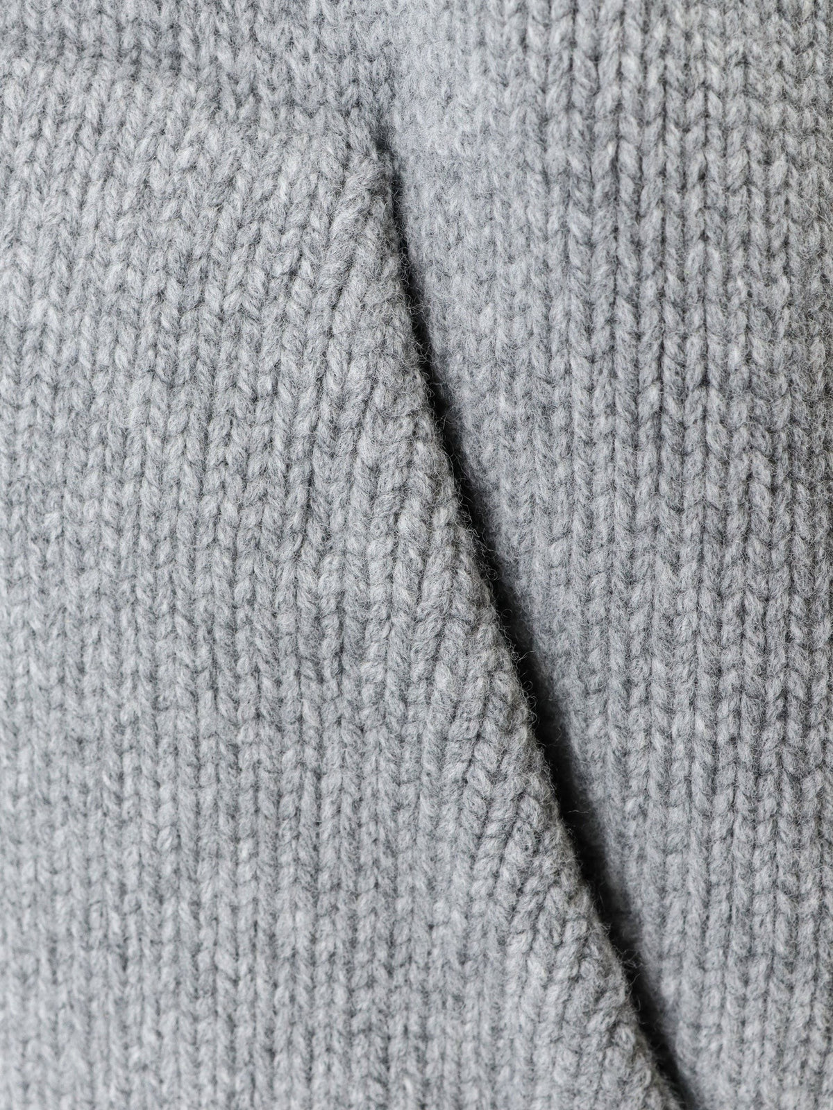 Zip-up virgin wool cardigan