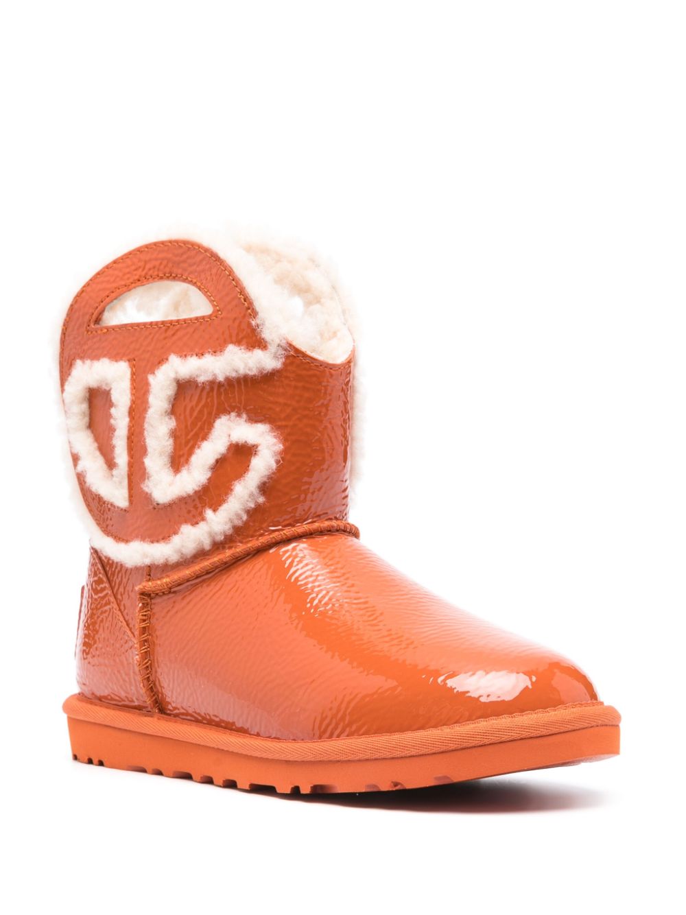 بوت UGG X Telfar Logo Mini Crinkle
