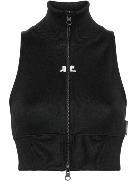 فيست رياضي قصير من Courreges