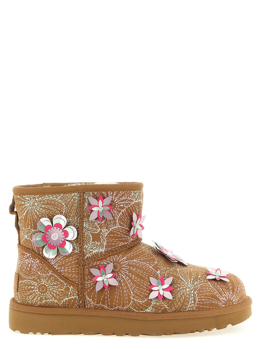 UGG UGG Classic Mini Meadow Ankle Boots