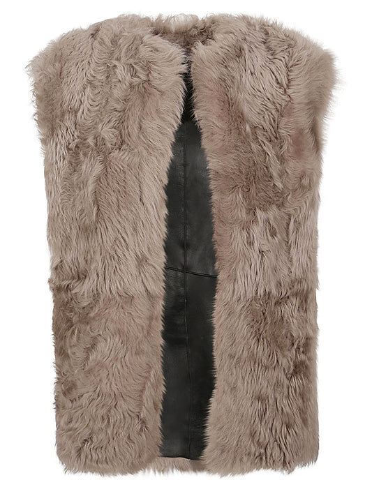 Enes Enes Sleeveless fur coat