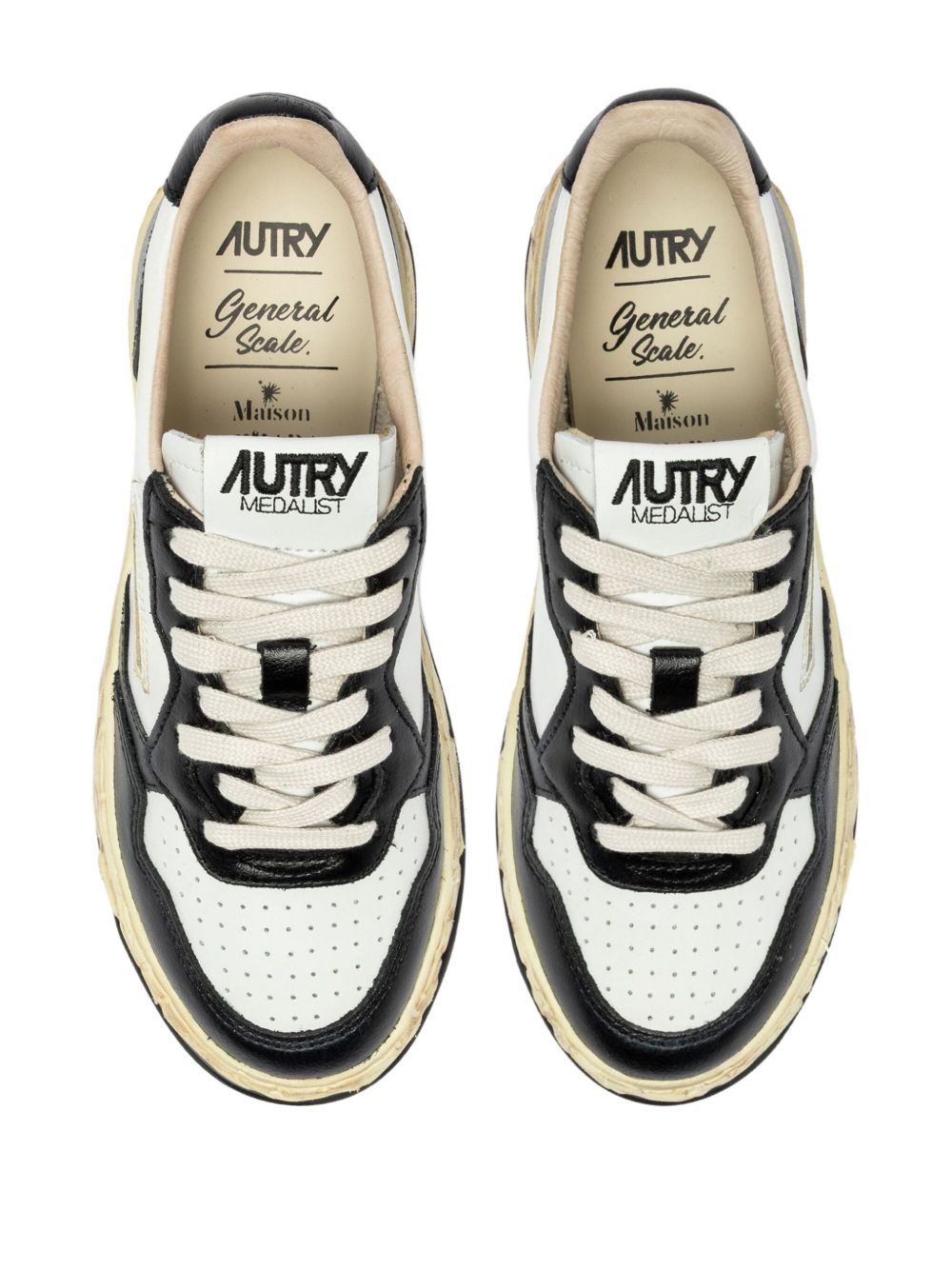 Autry X MAISON MIHARA YASUHIRO Autry X MAISON MIHARA YASUHIRO MEDALIST LOW SUPER VINTAGE SNEAKERS