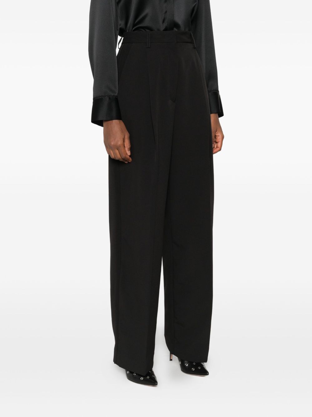 THE LATEST THE LATEST Thelatest Axel straight-leg trousers