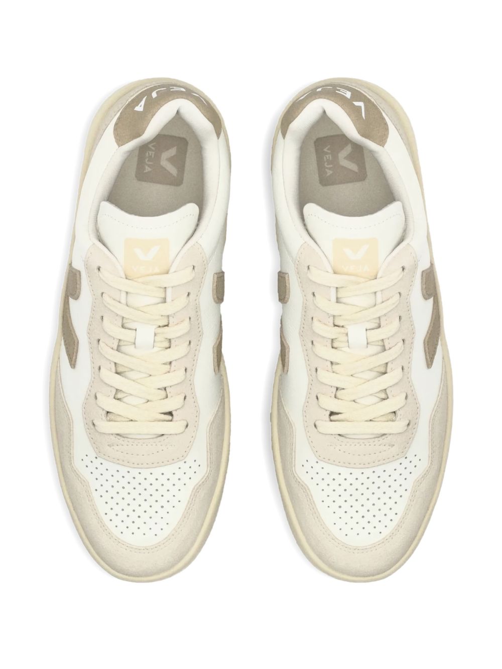 Veja Veja V-90 sneakers