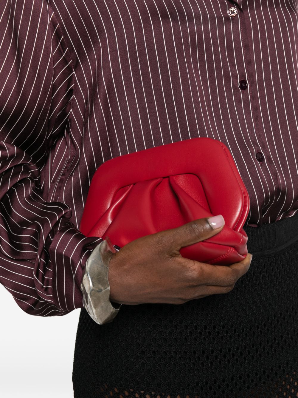 Themoire' Themoire' Clutch Bios