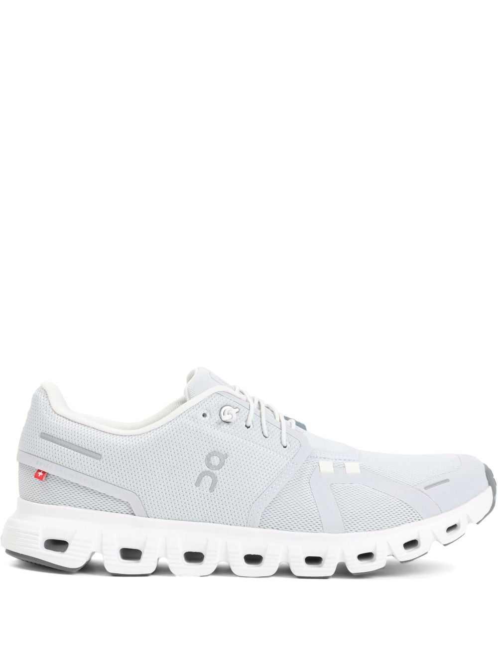 On ON Cloud 6 sneakers