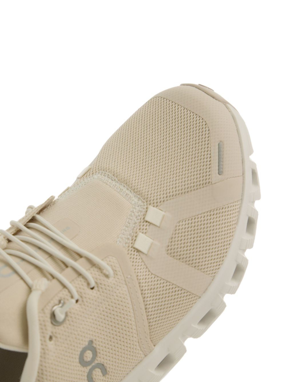 On ON Cloud 6 Sneakers