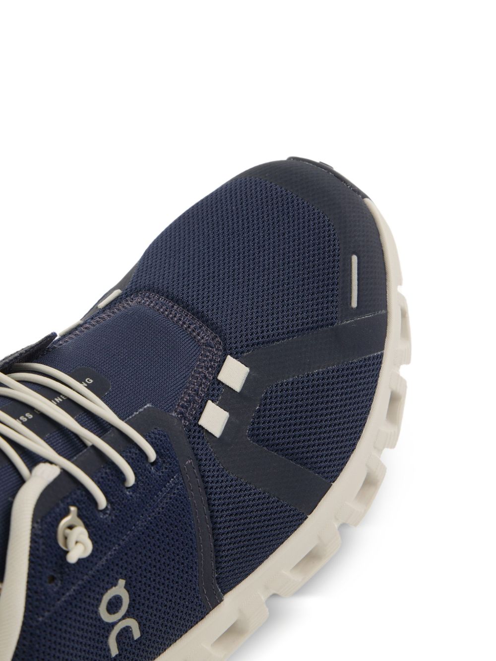 On ON Cloud 6 Sneakers