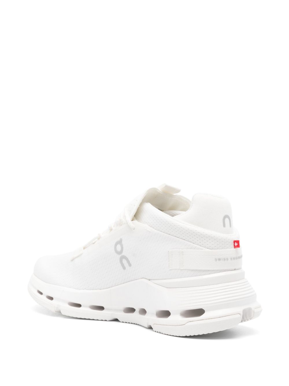 On ON Cloudnova 2 Sneakers
