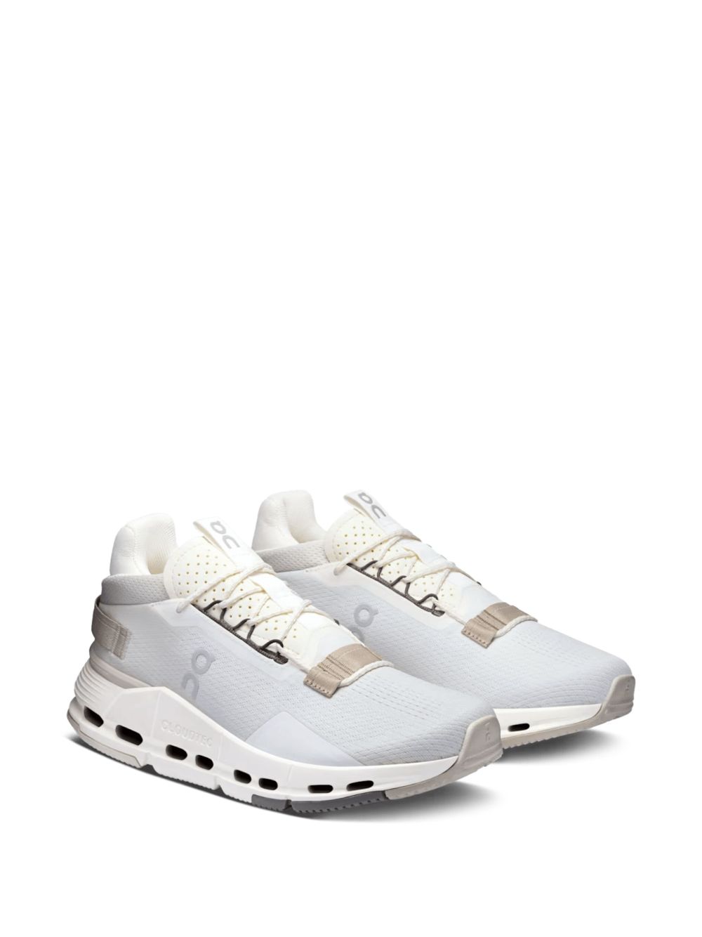 On ON Cloudnova 2 Sneakers