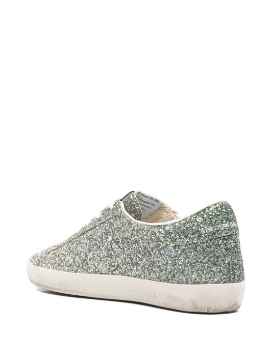 Golden Goose Super-Star حذاء نسائي لامع باللون الفضي