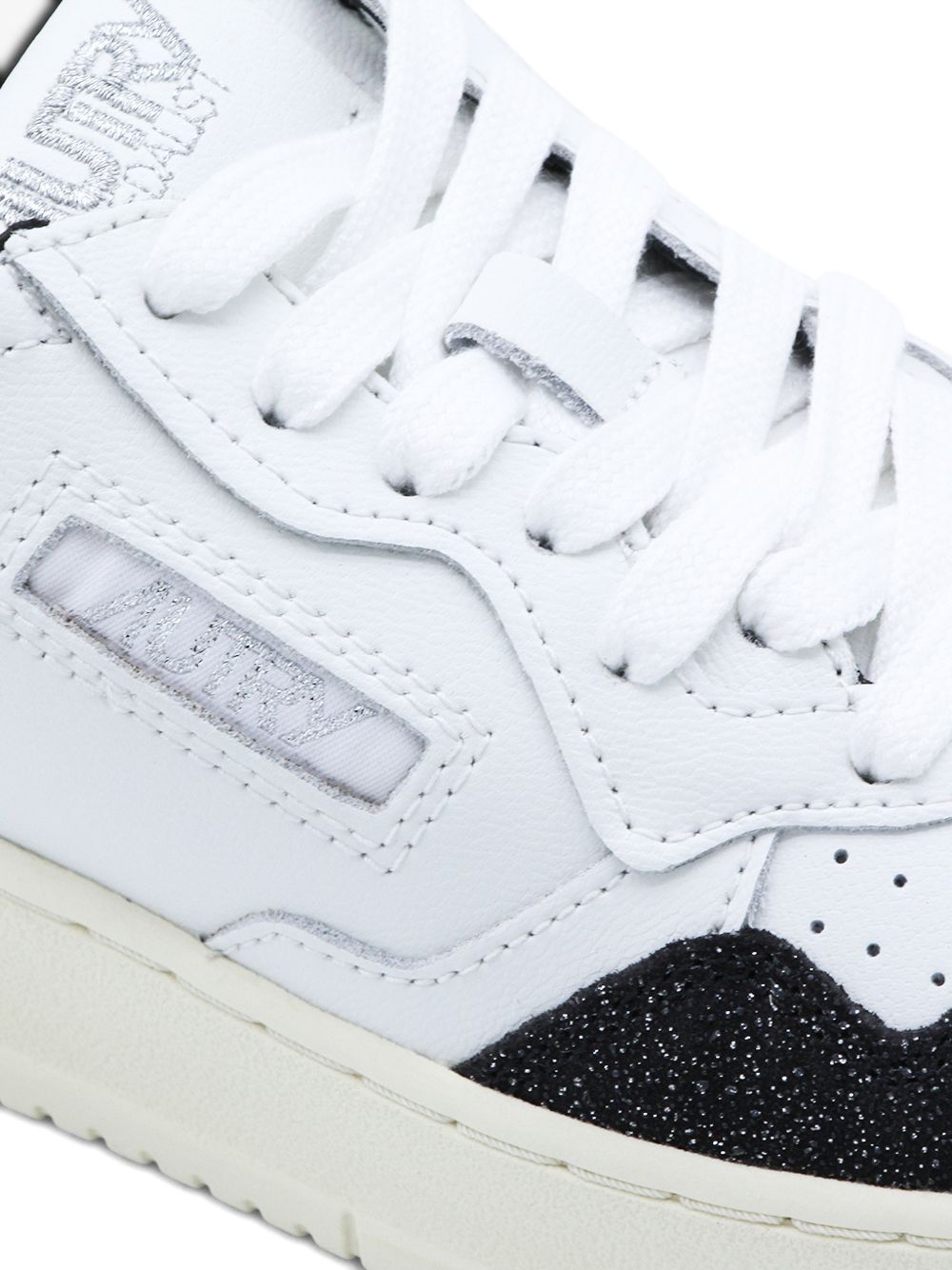 Autry Autry Medalist Low Sneakers