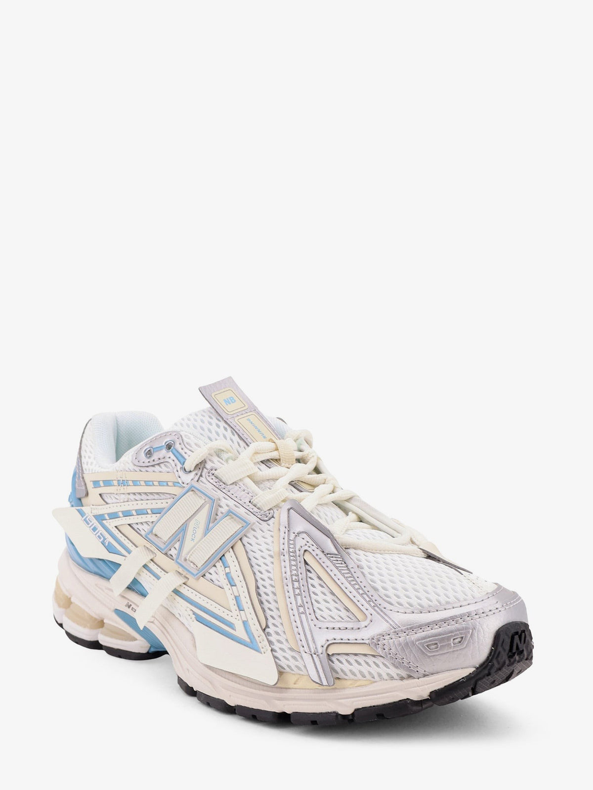 1906A mesh sneakers with side logo