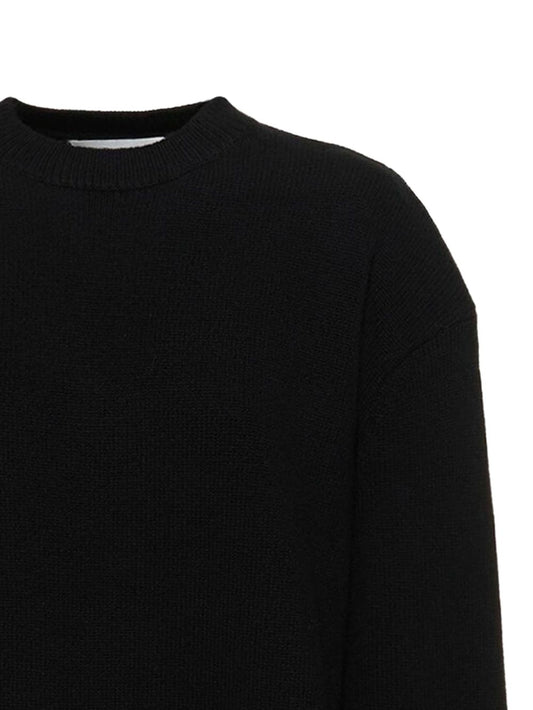 032C Sweater